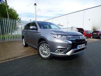 Mitsubishi Outlander 2.4h TwinMotor 13.8kWh 4h CVT 4WD Euro 6 (s/s) 5dr