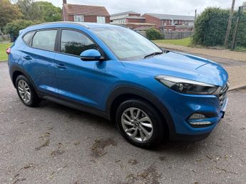 Hyundai Tucson 2.0 CRDi SE Nav SUV 5dr Diesel Auto 4WD Euro 6 (136 ps)