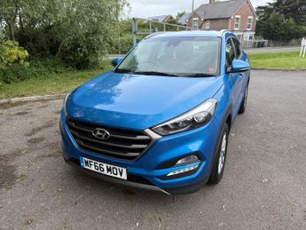 Hyundai Tucson 2.0 CRDi SE Nav SUV 5dr Diesel Auto 4WD Euro 6 (136 ps)