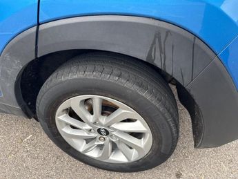 Hyundai Tucson 2.0 CRDi SE Nav SUV 5dr Diesel Auto 4WD Euro 6 (136 ps)
