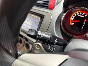 Honda Jazz 1.4 i-DSI SE Hatchback 5dr Petrol CVT-7 (139 g/km, 82 bhp)