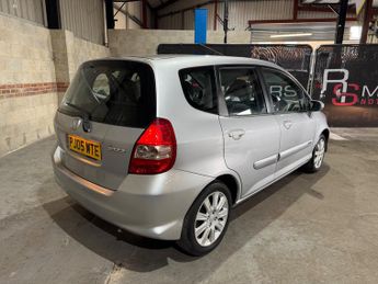 Honda Jazz 1.4 i-DSI SE Hatchback 5dr Petrol CVT-7 (139 g/km, 82 bhp)