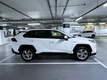 Toyota RAV4 2.5 VVT-h GPF Design SUV 5dr Petrol Hybrid CVT Euro 6 (s/s) (218