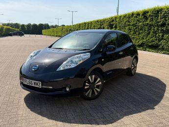 Nissan LEAF 30kWh Tekna Hatchback 5dr Electric Auto (109 bhp)