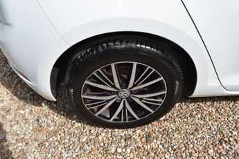 Volkswagen Golf 1.4 TSI SE Nav DSG Euro 6 (s/s) 5dr