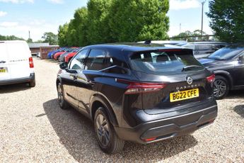 Nissan Qashqai 1.3 DIG-T MHEV Acenta Premium XTRON Euro 6 (s/s) 5dr