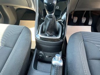Ford Fiesta 1.0T EcoBoost Zetec Hatchback 5dr Petrol Manual Euro 5 (s/s) (10