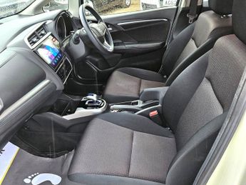 Honda Fit 1.5L HYBRID- ULEZ/CAZ PASS- FREE 24MONTHS GOLD WARRANTY & 12MONT