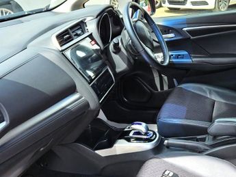 Honda Fit 1.5L HYBRID- ULEZ/CAZ PASS- FREE 24MONTHS GOLD WARRANTY & 12MONT