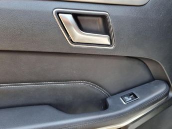 Mercedes-Benz E Class 2.0 E250 SE (Premium Plus) G-Tronic+ Euro 6 (s/s) 5dr