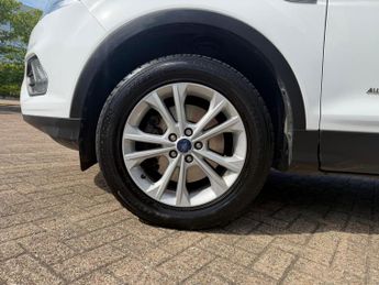 Ford Kuga 1.5T EcoBoost Titanium SUV 5dr Petrol Auto AWD Euro 6 (s/s) (182