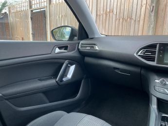 Peugeot 308 1.5 BlueHDi Allure Hatchback 5dr Diesel EAT 8 Spd Euro 6 (s/s) (