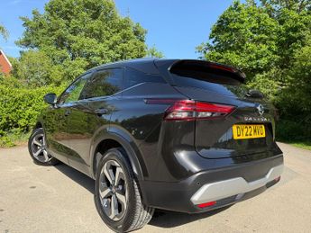 Nissan Qashqai 1.3 DIG-T MHEV N-Connecta SUV 5dr Petrol Hybrid Manual Euro 6 (s