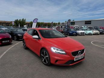 Volvo V40 1.5 T3 R-Design Nav Plus Hatchback 5dr Petrol Auto - 8 SERVICES 