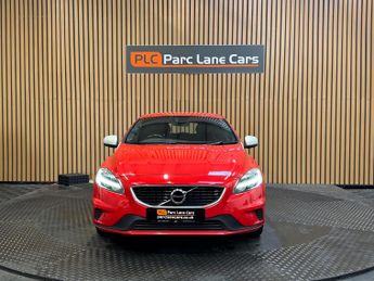 Volvo V40 1.5 T3 R-Design Nav Plus Hatchback 5dr Petrol Auto - 8 SERVICES 