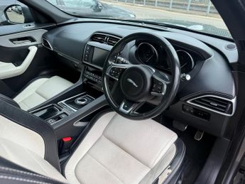 Jaguar F-Pace 2.0 D180 R-Sport SUV 5dr Diesel Auto AWD Euro 6 (s/s) (180 ps)