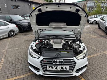 Audi S4 3.0 TFSI V6 Saloon 4dr Petrol Tiptronic quattro Euro 6 (s/s) (35