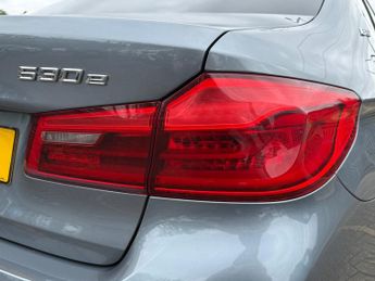 BMW 5 Series 2.0 530e 9.2kWh SE Saloon 4dr Petrol Plug-in Hybrid Auto Euro 6 
