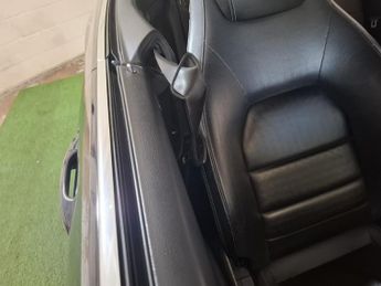 Mercedes-Benz E Class 2.1 E250 CDI AMG Sport Cabriolet 2dr Diesel G-Tronic+ Euro 5 (s/