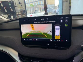 Skoda Enyaq 62kWh 60 Edition SUV 5dr Electric Auto (DC120kW) (179 ps)