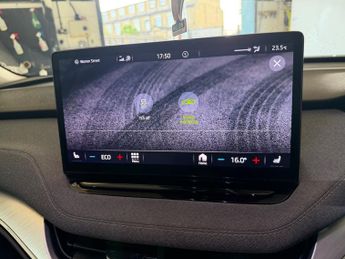 Skoda Enyaq 62kWh 60 Edition SUV 5dr Electric Auto (DC120kW) (179 ps)