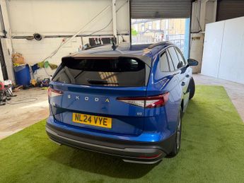 Skoda Enyaq 62kWh 60 Edition SUV 5dr Electric Auto (DC120kW) (179 ps)