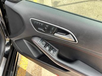Mercedes-Benz A Class 2.0 A45 AMG Hatchback 5dr Petrol SpdS DCT 4MATIC Euro 6 (s/s) (3
