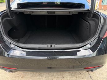 Alfa Romeo Giulia 2.2 TD Lusso Ti Auto Euro 6 (s/s) 4dr