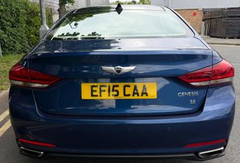 Hyundai Genesis 3.8 GDi V6 Auto Euro 5 4dr