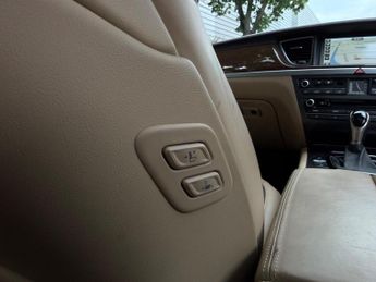 Hyundai Genesis 3.8 GDi V6 Auto Euro 5 4dr