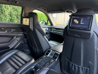 Porsche Panamera 4.8 V8 4S PDK 4WD Euro 5 (s/s) 5dr