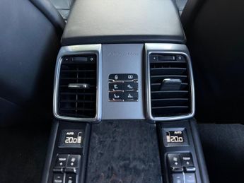 Porsche Panamera 4.8 V8 4S PDK 4WD Euro 5 (s/s) 5dr
