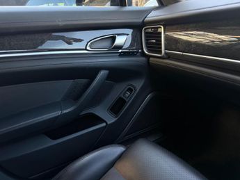 Porsche Panamera 4.8 V8 4S PDK 4WD Euro 5 (s/s) 5dr