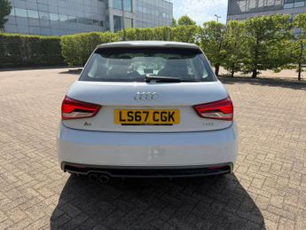 Audi A1 1.4 TFSI S line Hatchback 3dr Petrol S Tronic Euro 6 (s/s) (125 