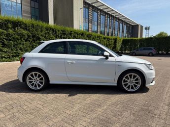Audi A1 1.4 TFSI S line Hatchback 3dr Petrol S Tronic Euro 6 (s/s) (125 