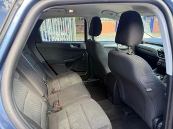 Ford Kuga 1.5 EcoBlue Zetec SUV 5dr Diesel Auto Euro 6 (s/s) (120 ps)