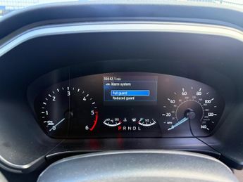 Ford Kuga 1.5 EcoBlue Zetec SUV 5dr Diesel Auto Euro 6 (s/s) (120 ps)