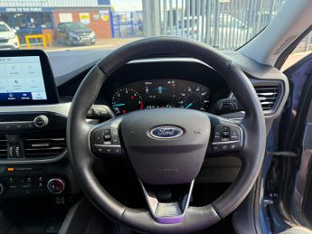 Ford Kuga 1.5 EcoBlue Zetec SUV 5dr Diesel Auto Euro 6 (s/s) (120 ps)