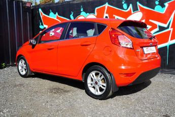 Ford Fiesta 1.0T EcoBoost Zetec Hatchback 5dr Petrol Manual Euro 5 (s/s) (10