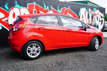 Ford Fiesta 1.0T EcoBoost Zetec Hatchback 5dr Petrol Manual Euro 5 (s/s) (10