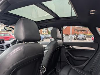 Audi Q3 2.0 TDI S line Plus SUV 5dr Diesel S Tronic quattro Euro 5 (s/s)