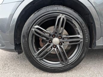 Audi Q3 2.0 TDI S line Plus SUV 5dr Diesel S Tronic quattro Euro 5 (s/s)