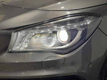 Mercedes-Benz CLA Class 2.1 CLA220 CDI OrangeArt Shooting Brake 5dr Diesel 7G-DCT Euro 6
