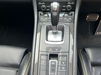 Porsche 911 3.8T 991 Turbo S PDK 4WD Euro 6 (s/s) 2dr
