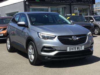 Vauxhall Grandland 1.2 Turbo GPF SE SUV 5dr Petrol Manual Euro 6 (s/s) (130 ps)