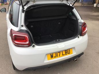 DS DS 3 1.2 PureTech Givenchy Le Makeup Hatchback 3dr Petrol Manual Euro