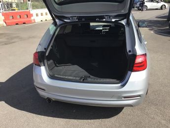 BMW 3 Series 2.0 318d SE Touring 5dr Diesel Auto Euro 6 (s/s) (150 ps)