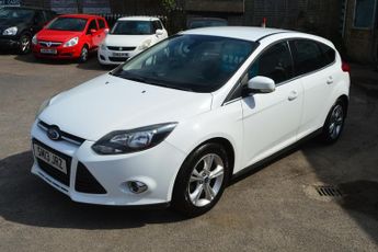 Ford Focus 1.6 TDCi Zetec Hatchback 5dr Diesel Manual Euro 5 (s/s) (115 ps)