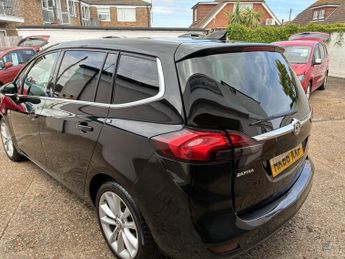 Vauxhall Zafira Tourer 1.4i Turbo Elite Nav MPV 5dr Petrol Auto Euro 6 (140 ps)