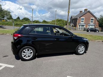 Hyundai i20 1.4 SE Hatchback 5dr Petrol Auto Euro 6 (100 ps)